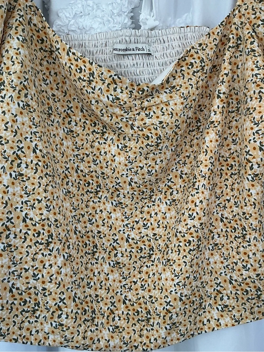 Abercrombie & Fitch Mustard Floral Puff-Sleeve Women’s Blouse Size Large